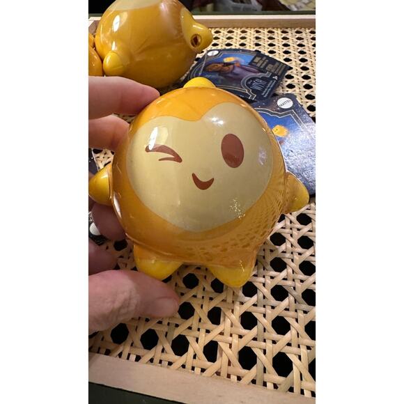 NWT Disney’s Wish Movie Star Reveals Surprise Collectible Doll Figure LOT OF 3 - Picture 4 of 7